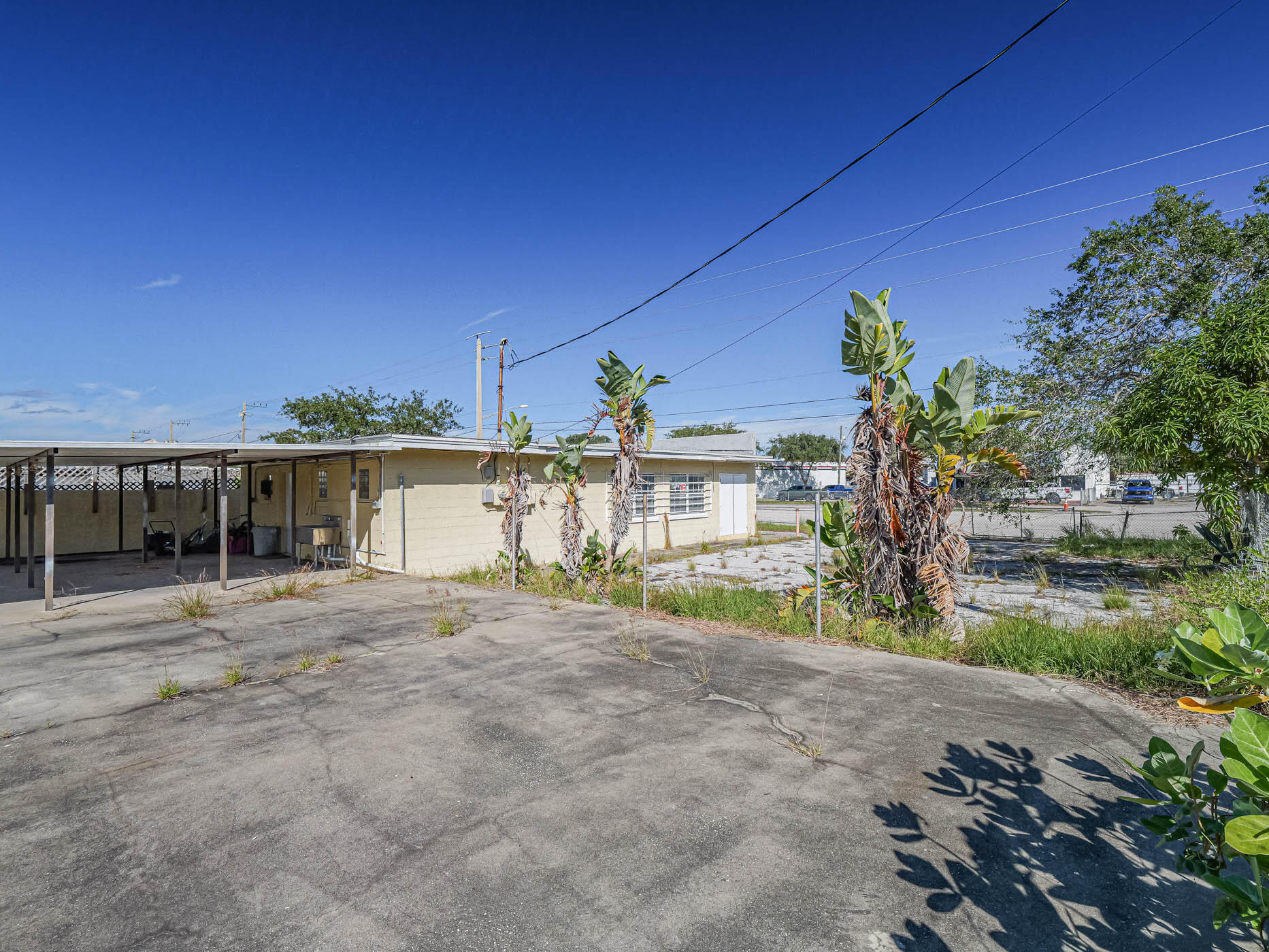 2814 S Harbor City Boulevard Property Photo 11