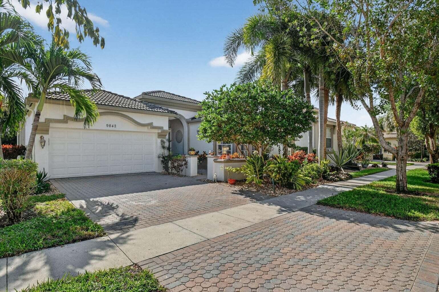 9842 Via Elegante Property Photo 55