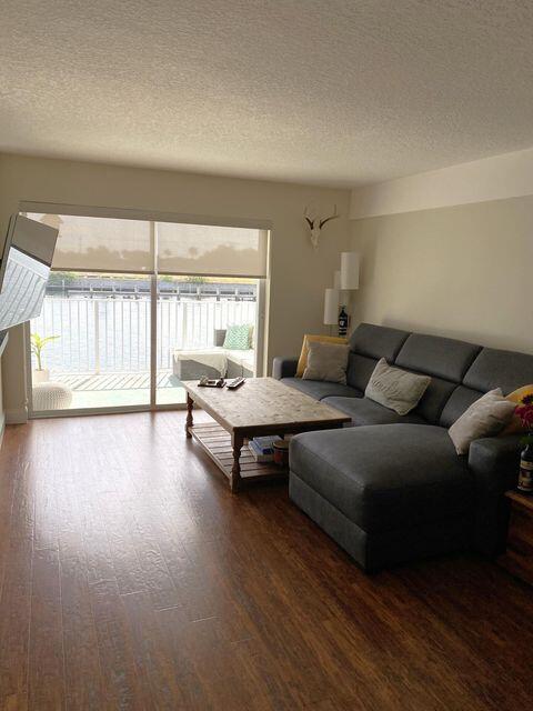 1536 Se 15th Court 202 Property Photo 5