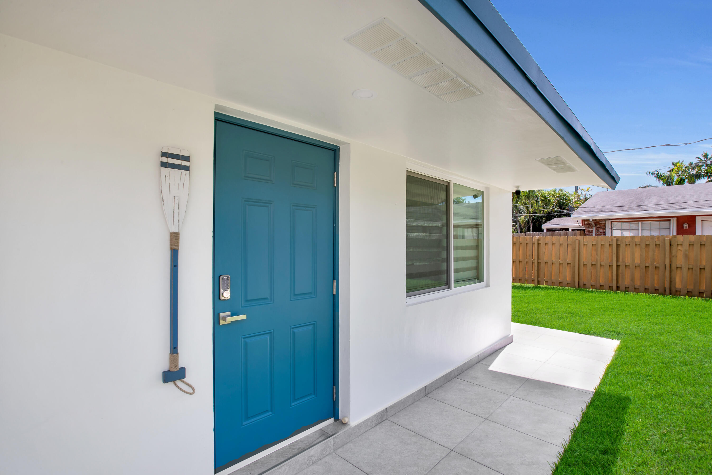 1840 Sw 24th Street 1-2 Property Photo 1