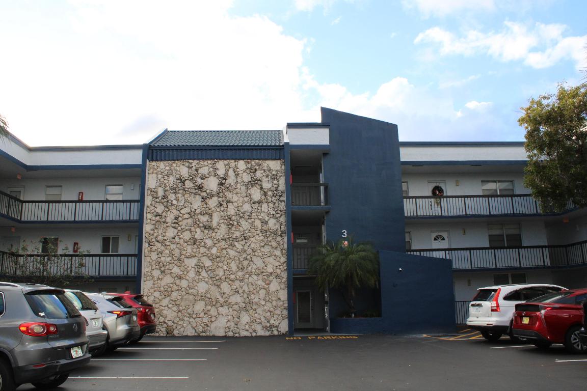 3200 Holiday Springs Boulevard 105 Property Photo 1