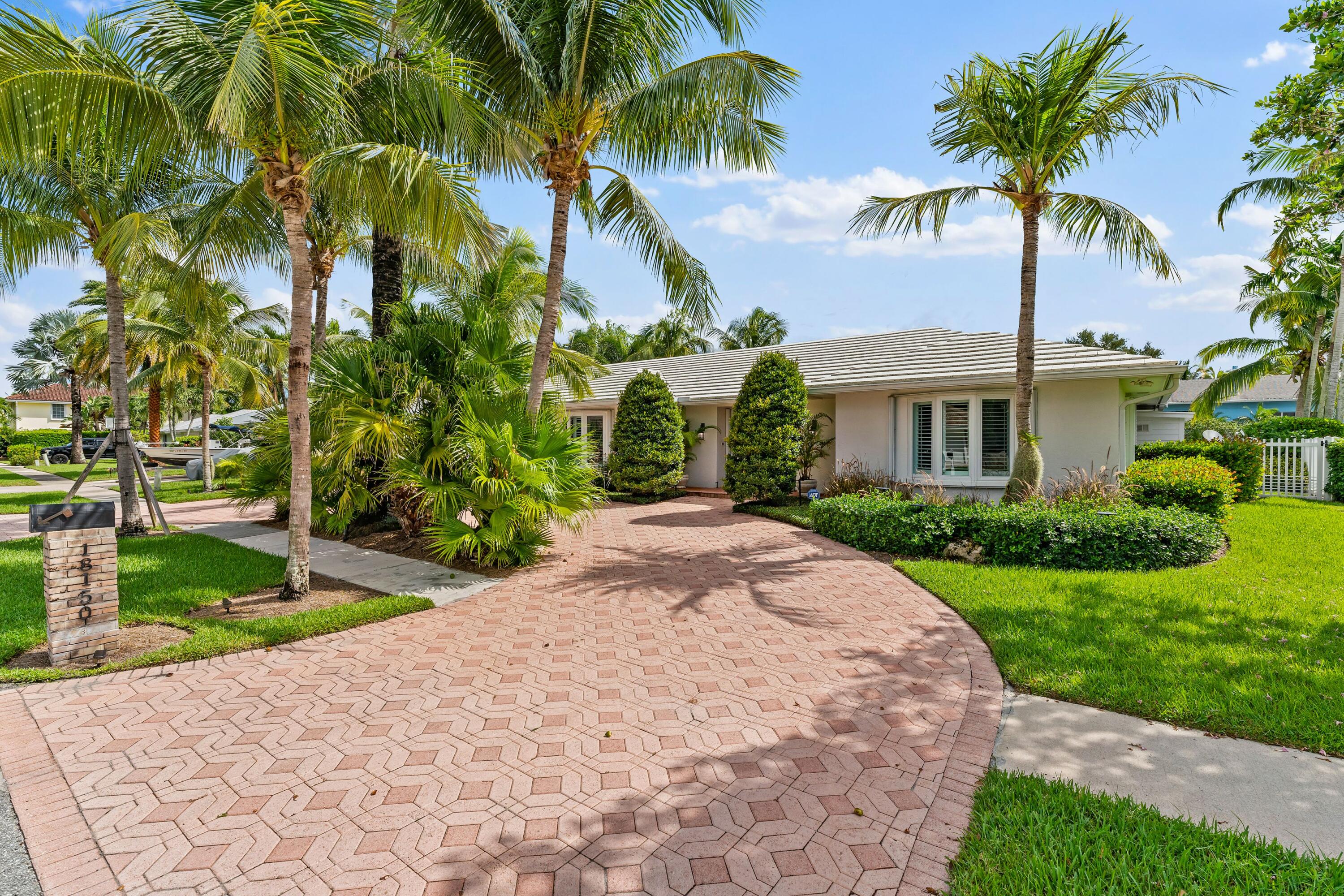 18150 Perigon Way Property Photo 3