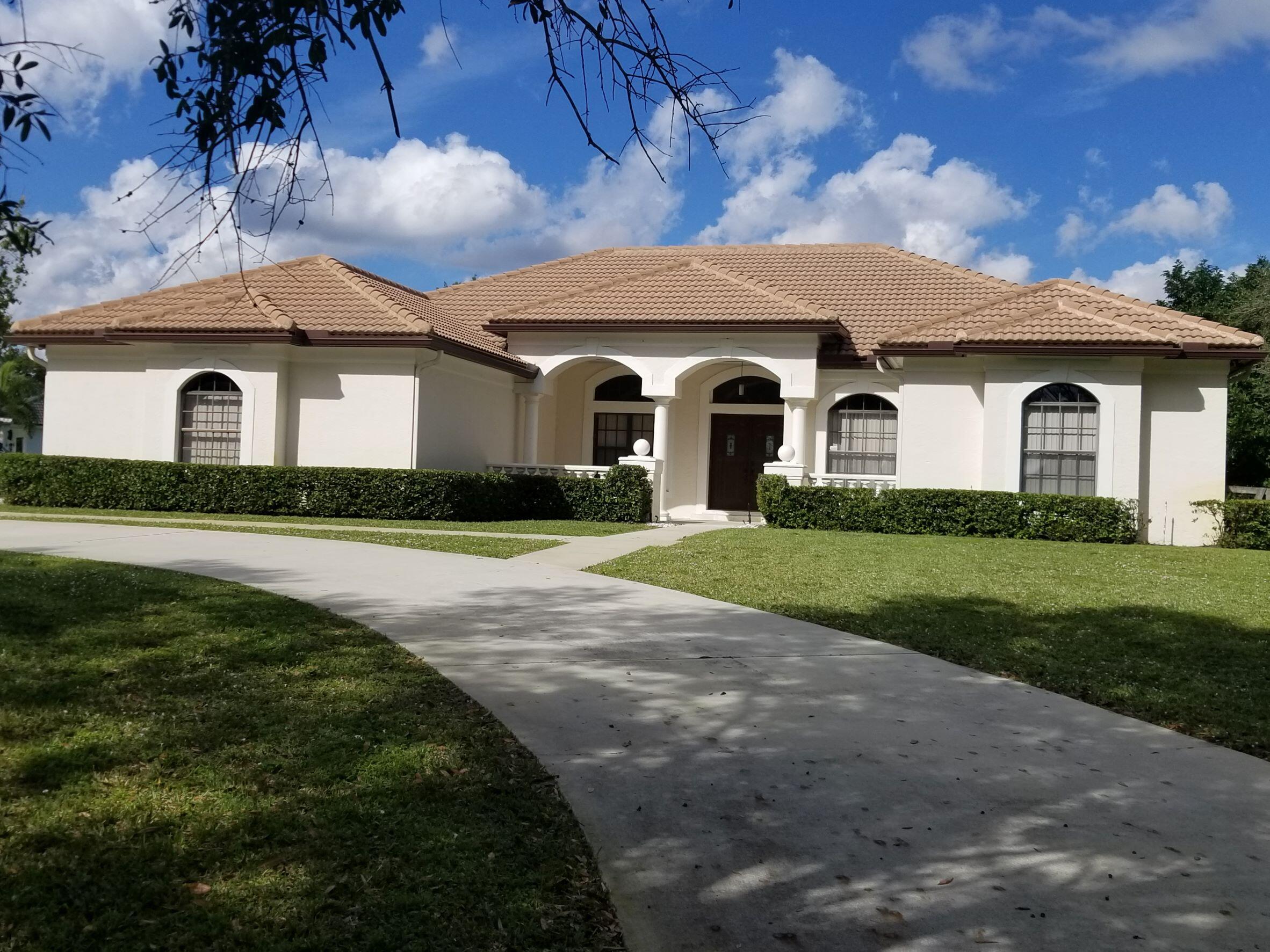 8709 Man O War Road Property Photo 1