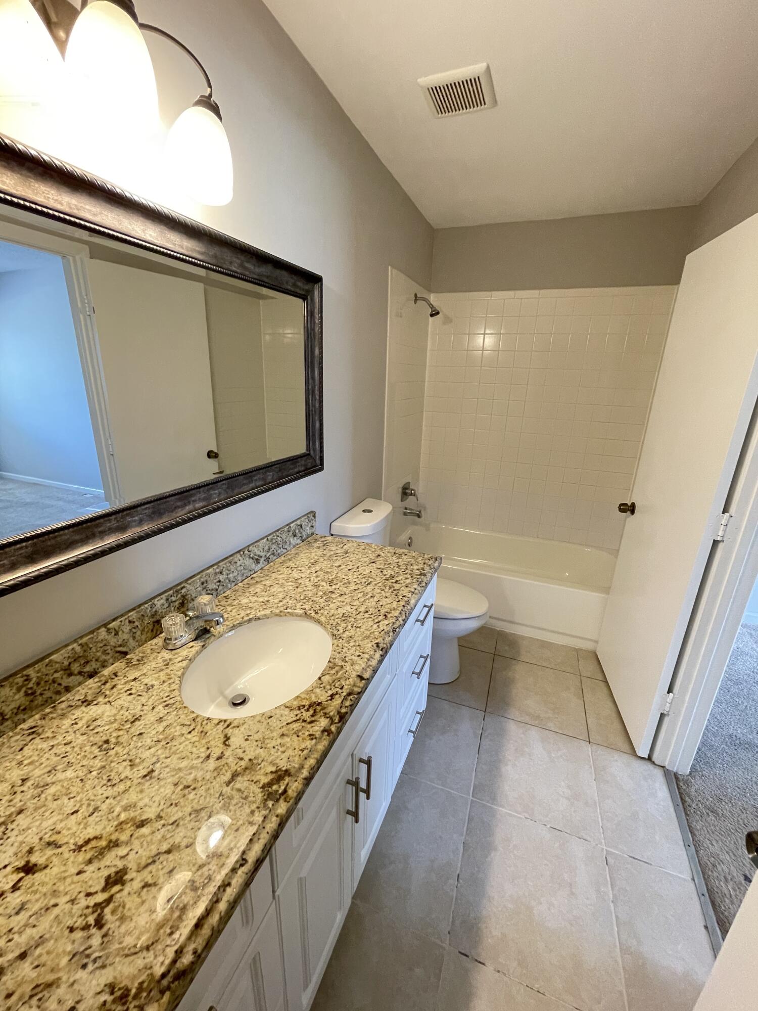 5806 Channel Drive Property Photo 18
