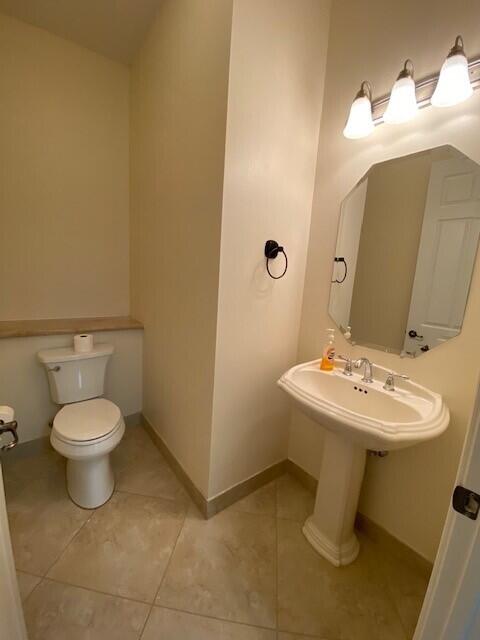 9504 Equus Circle Property Photo 12