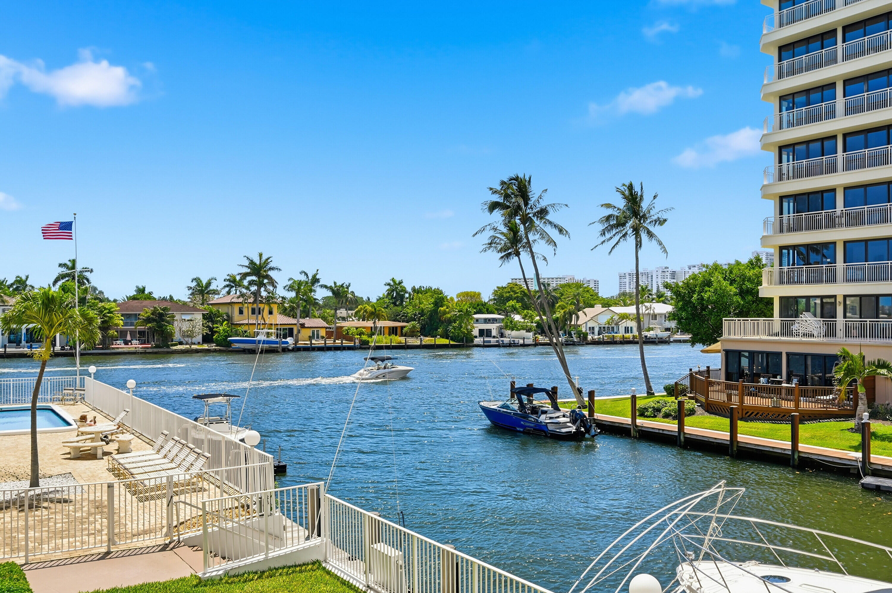 3100 NE 49th Street 206