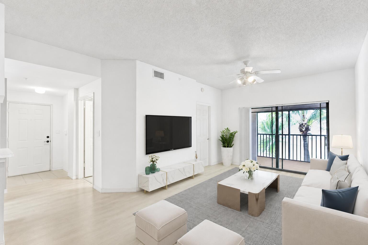 2806 Veronia Drive 301 Property Photo 1
