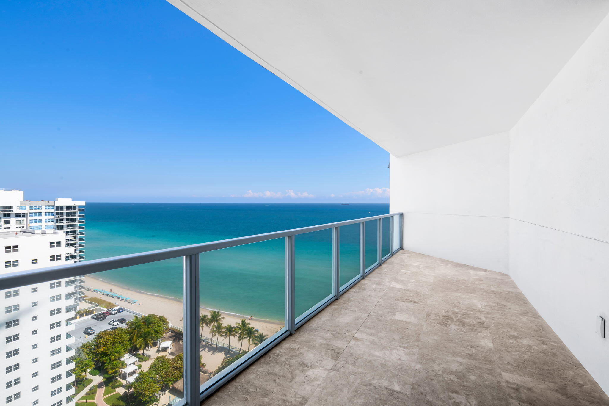 3101 S Ocean Drive 1807 Property Photo 12