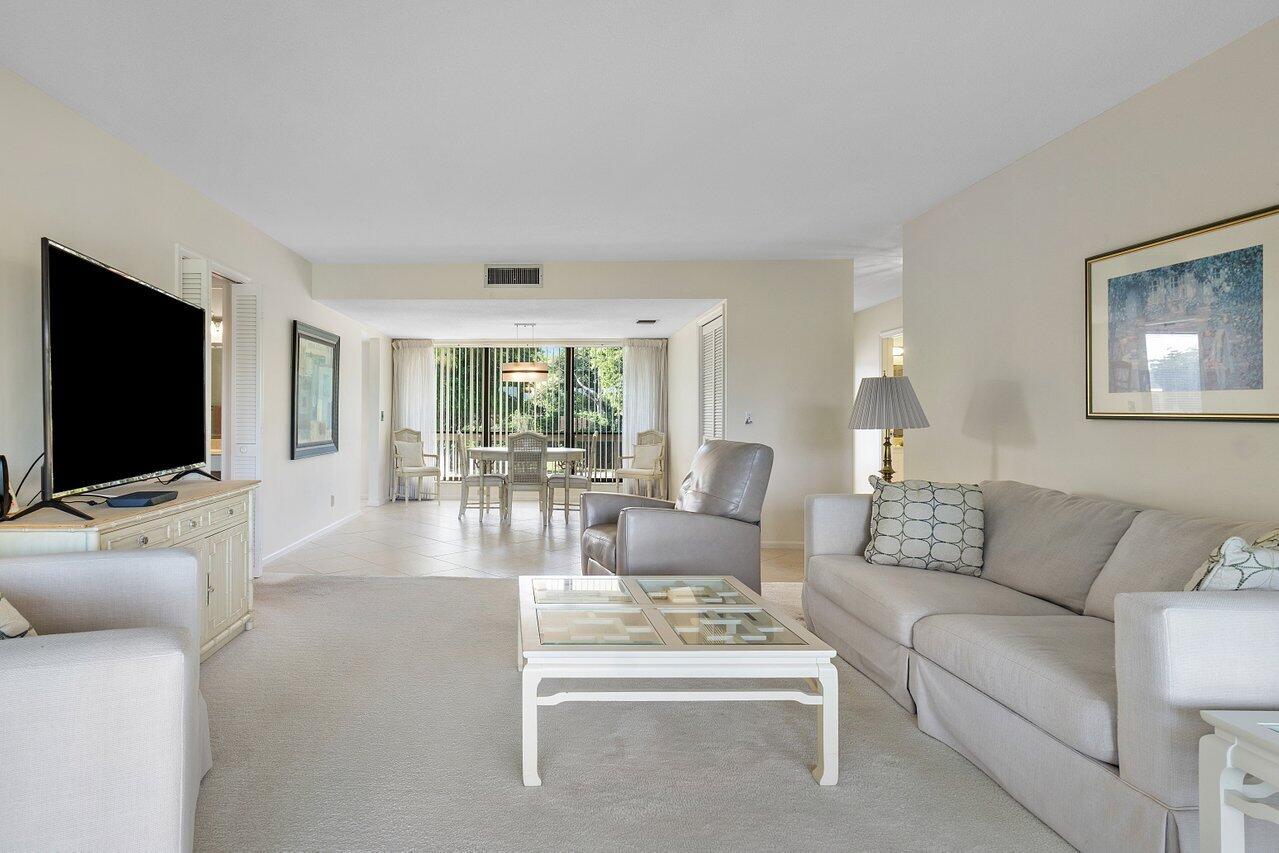4665 Kittiwake Court Kingfisher N Property Photo 9