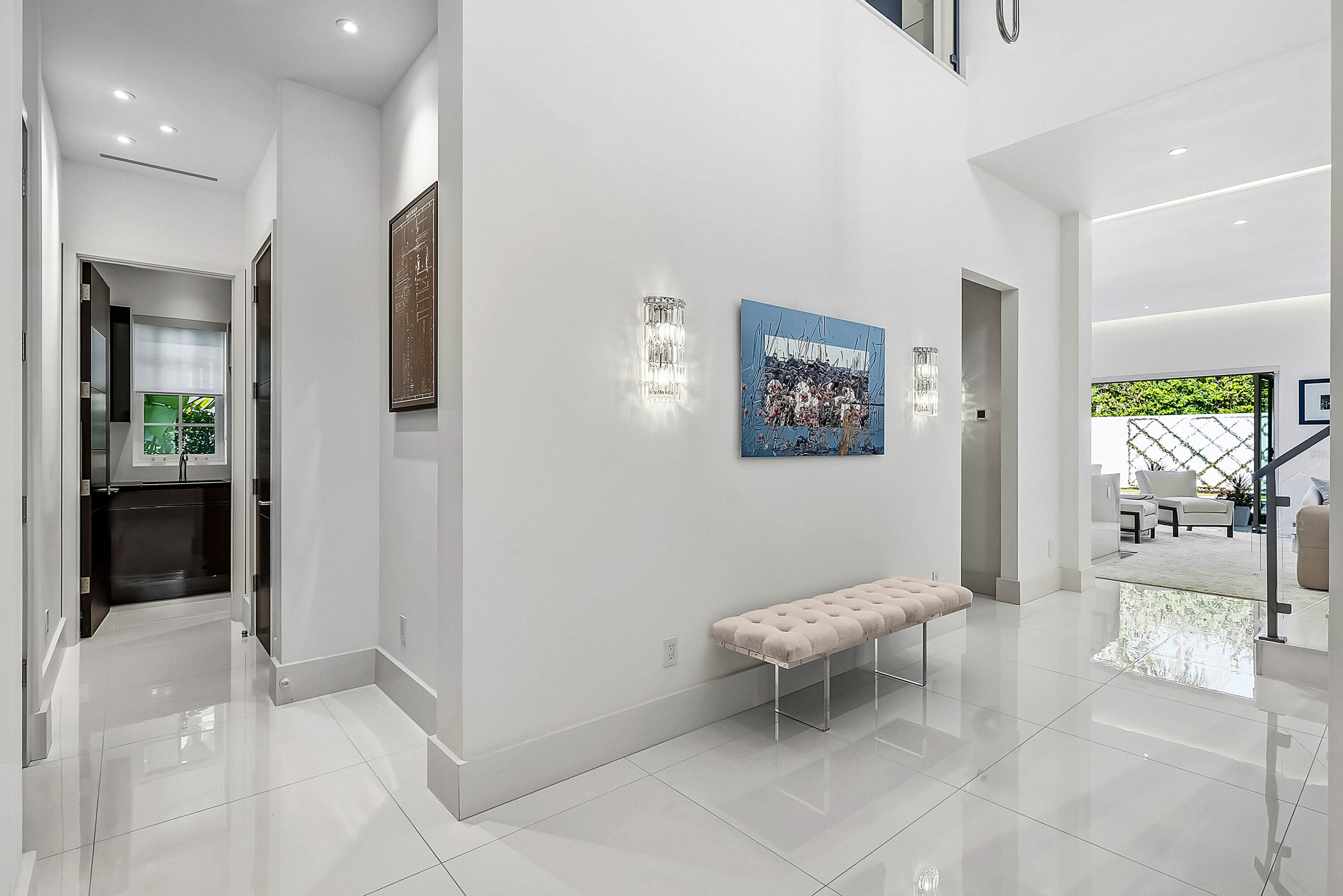 157 Peruvian Avenue Property Photo 8