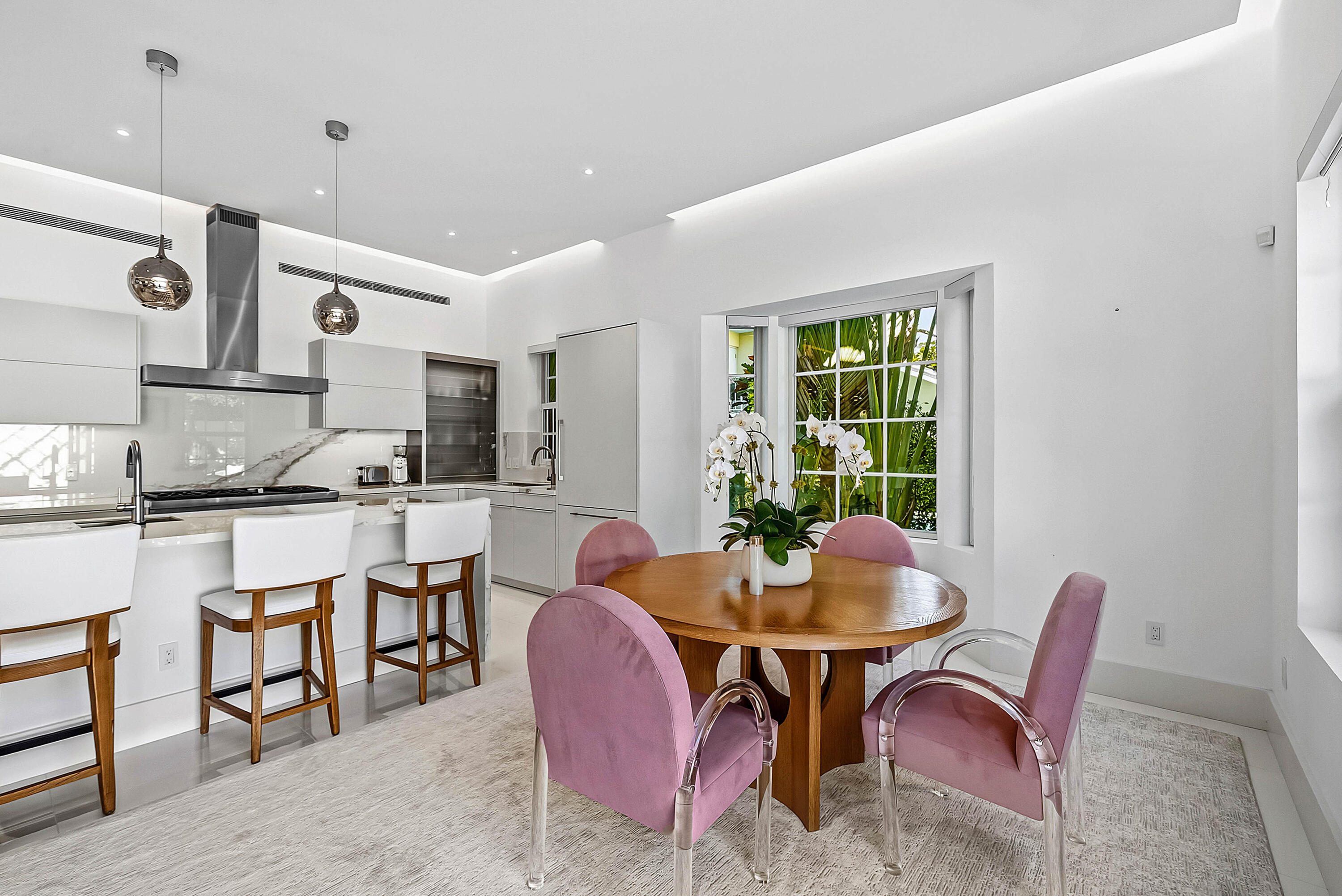 157 Peruvian Avenue Property Photo 14