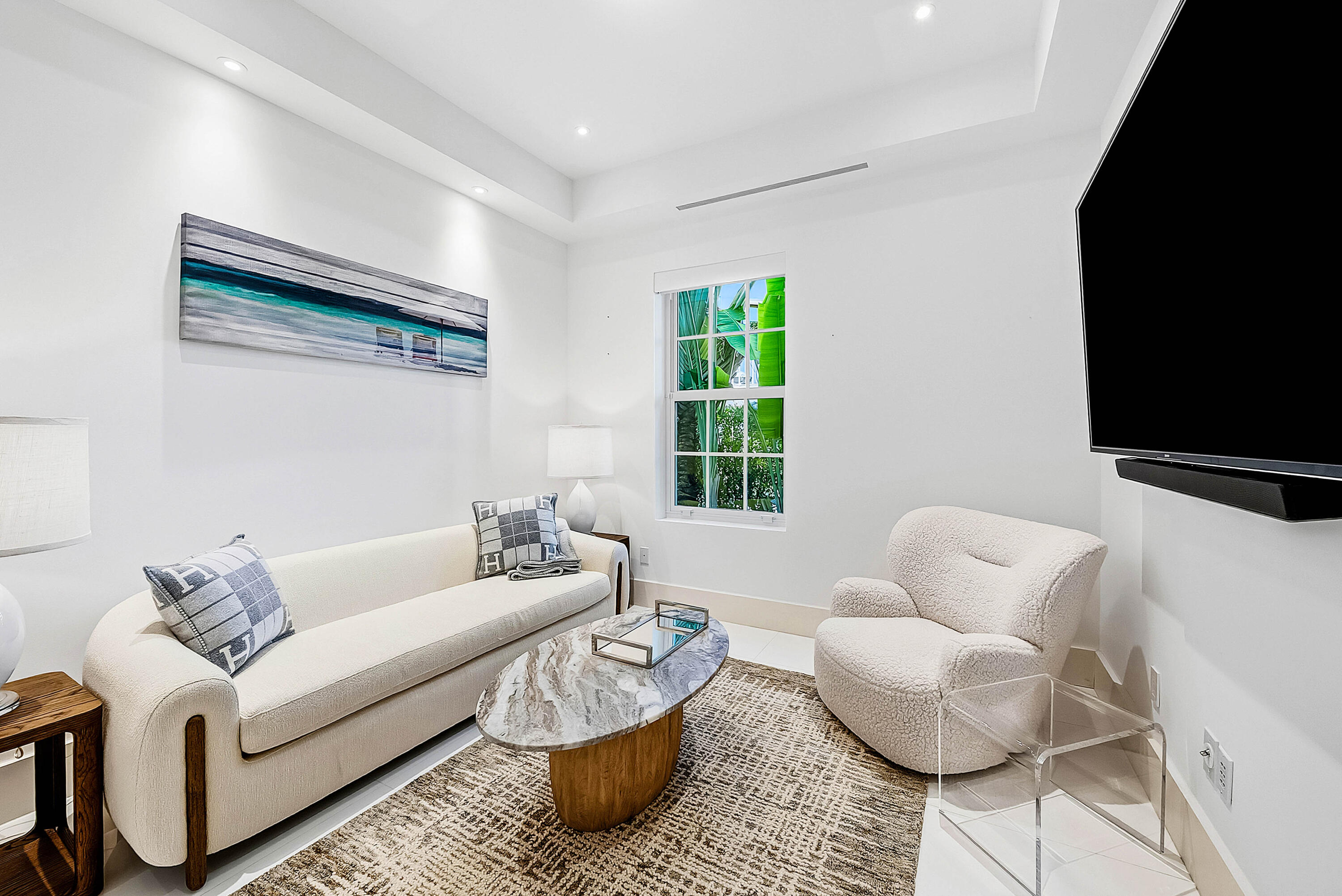 157 Peruvian Avenue Property Photo 15