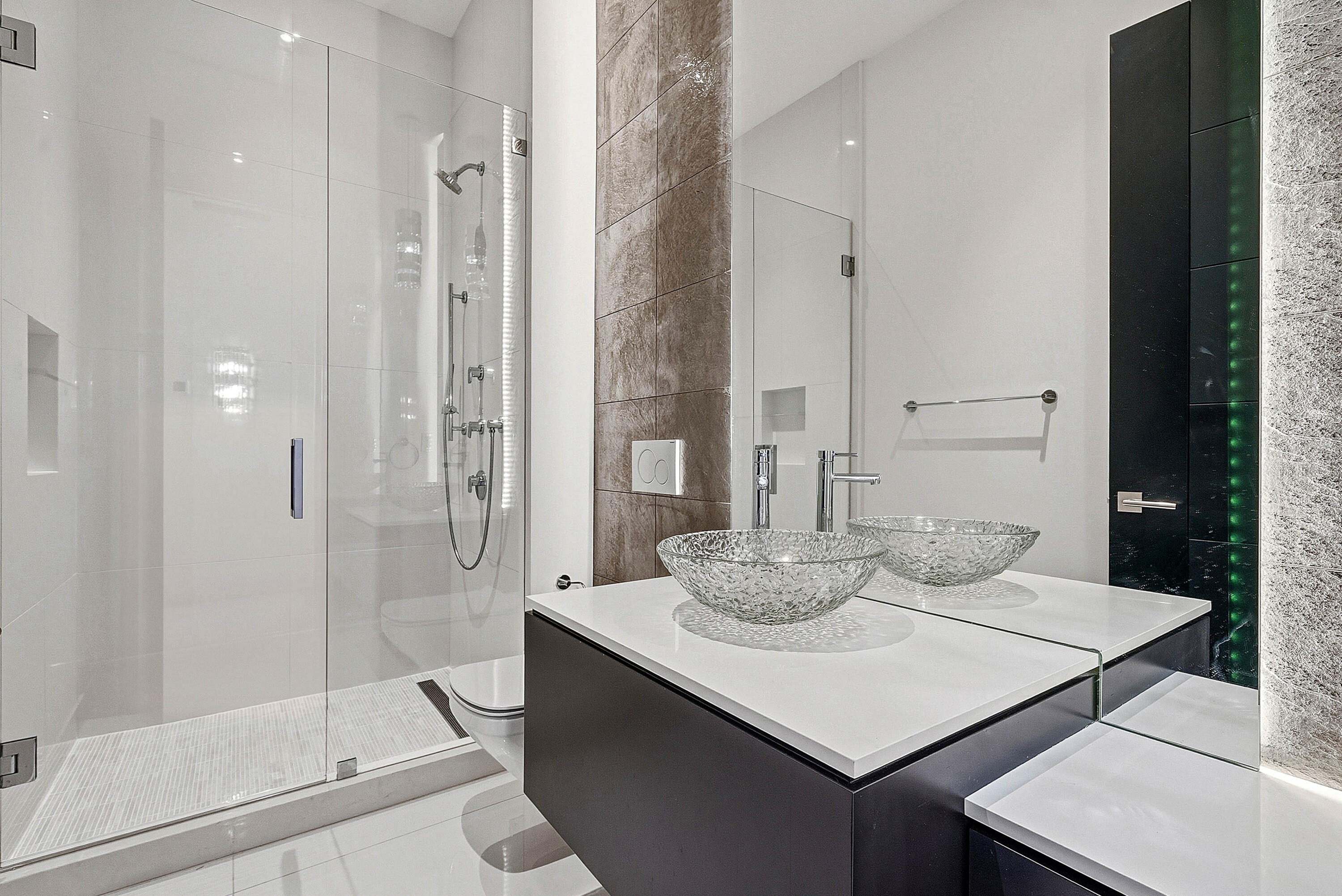 157 Peruvian Avenue Property Photo 16