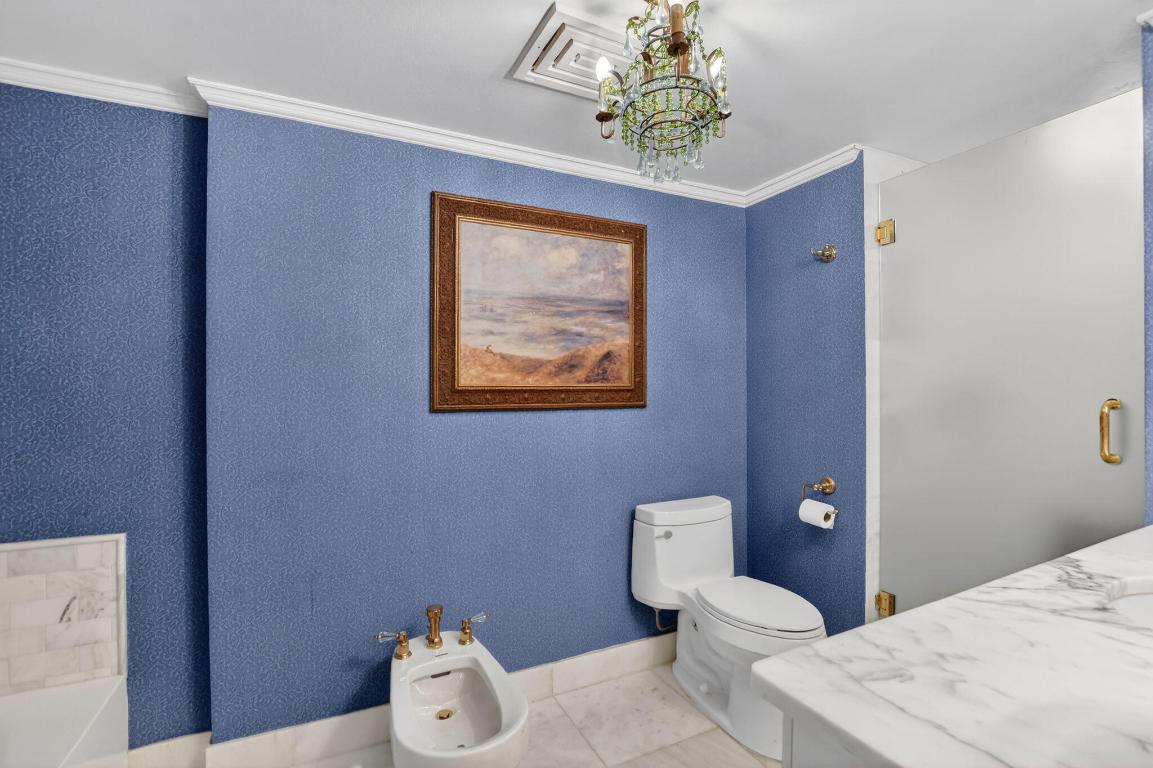 2917 S Ocean Boulevard 205 Property Photo 25