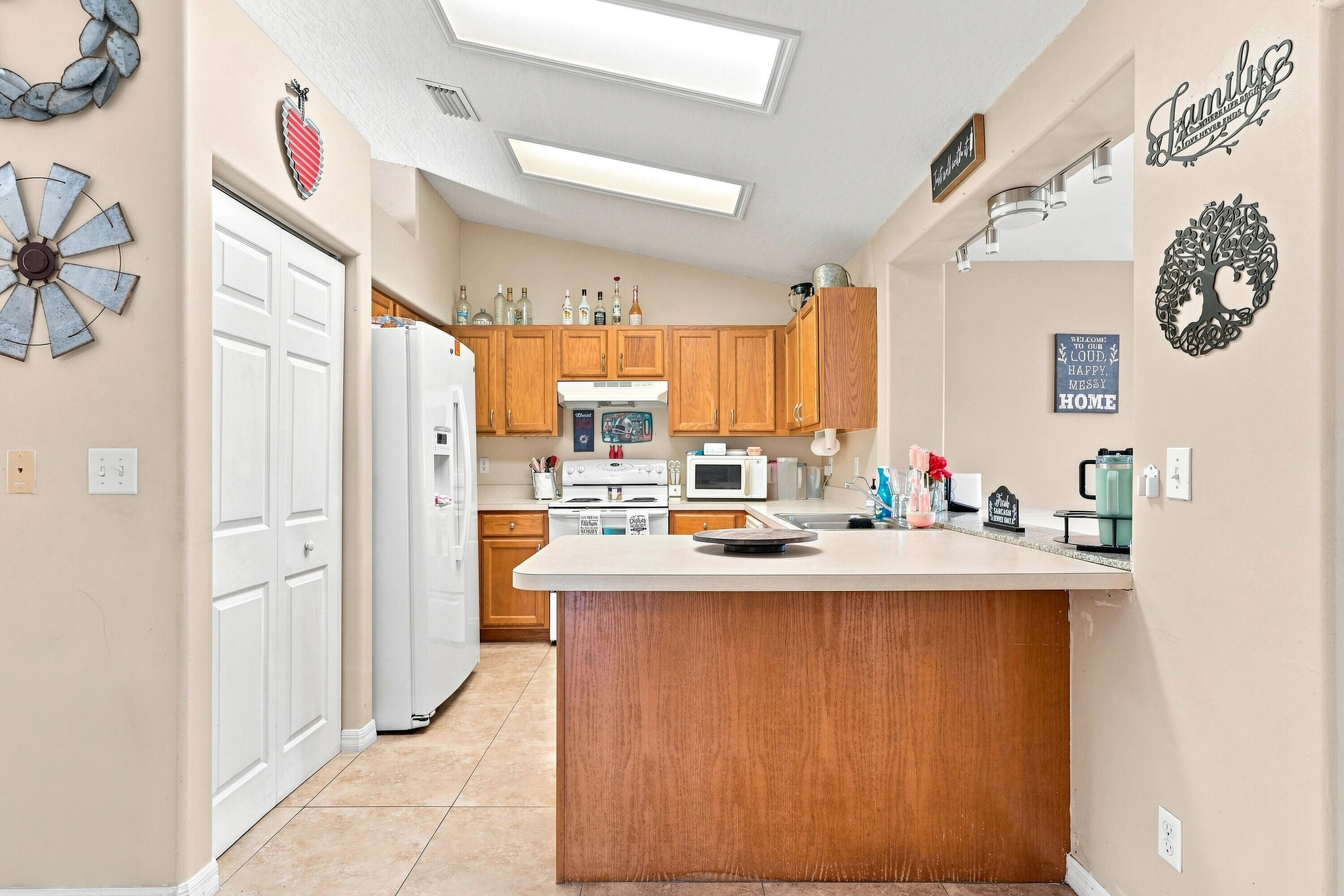 7856 101st Avenue Property Photo 10