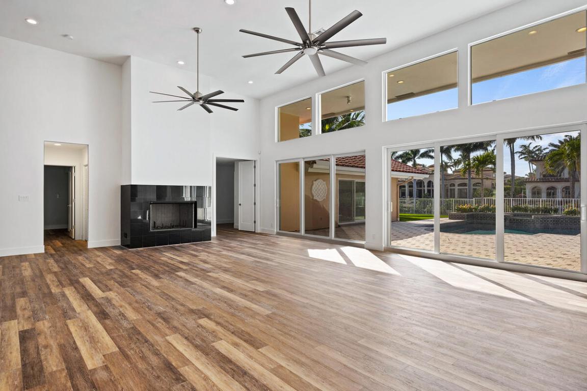 533 E Alexander Palm Road Property Photo 15