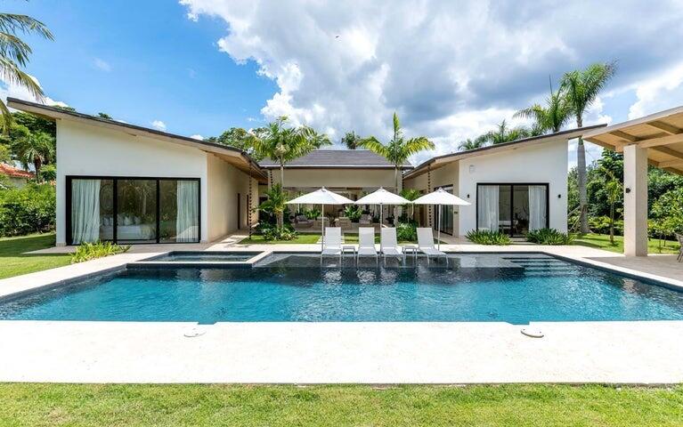 31 00 Property Photo 1