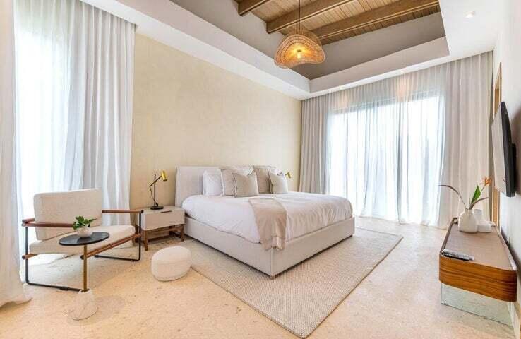 31 00 Property Photo 2