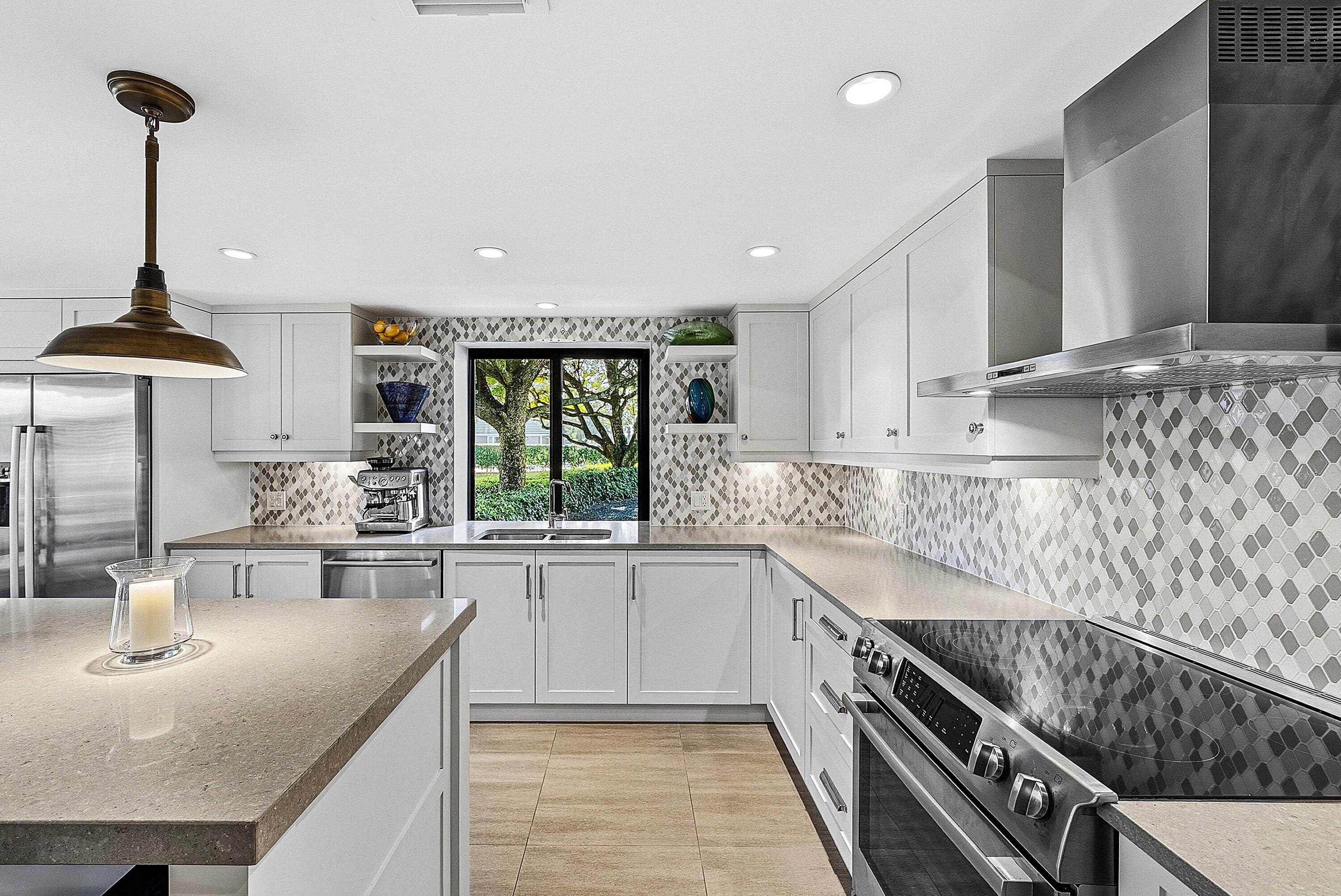 3954 Quail Ridge Drive N Egret Property Photo 13