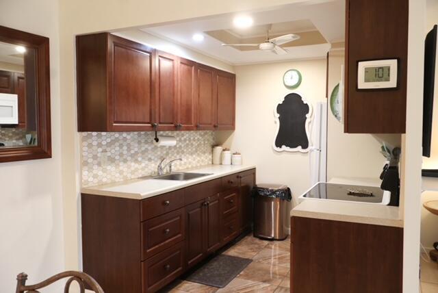 1011 Cornwall A 1011 Property Photo 3