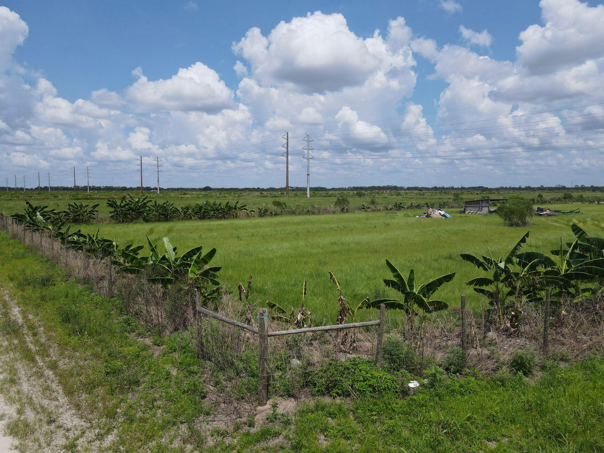 6694 5th Road Property Photo 10