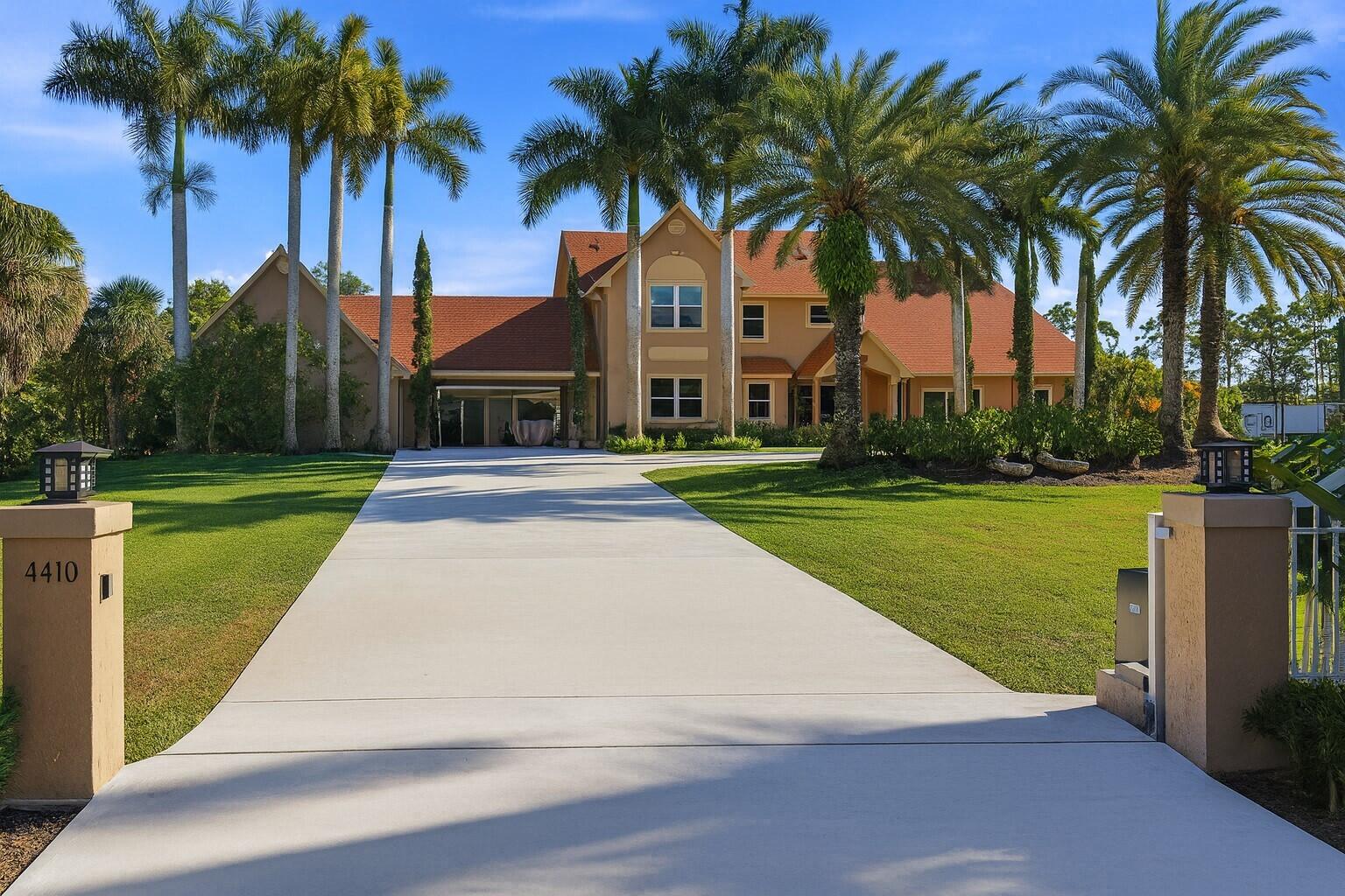 14410 64th Way N Property Photo 1