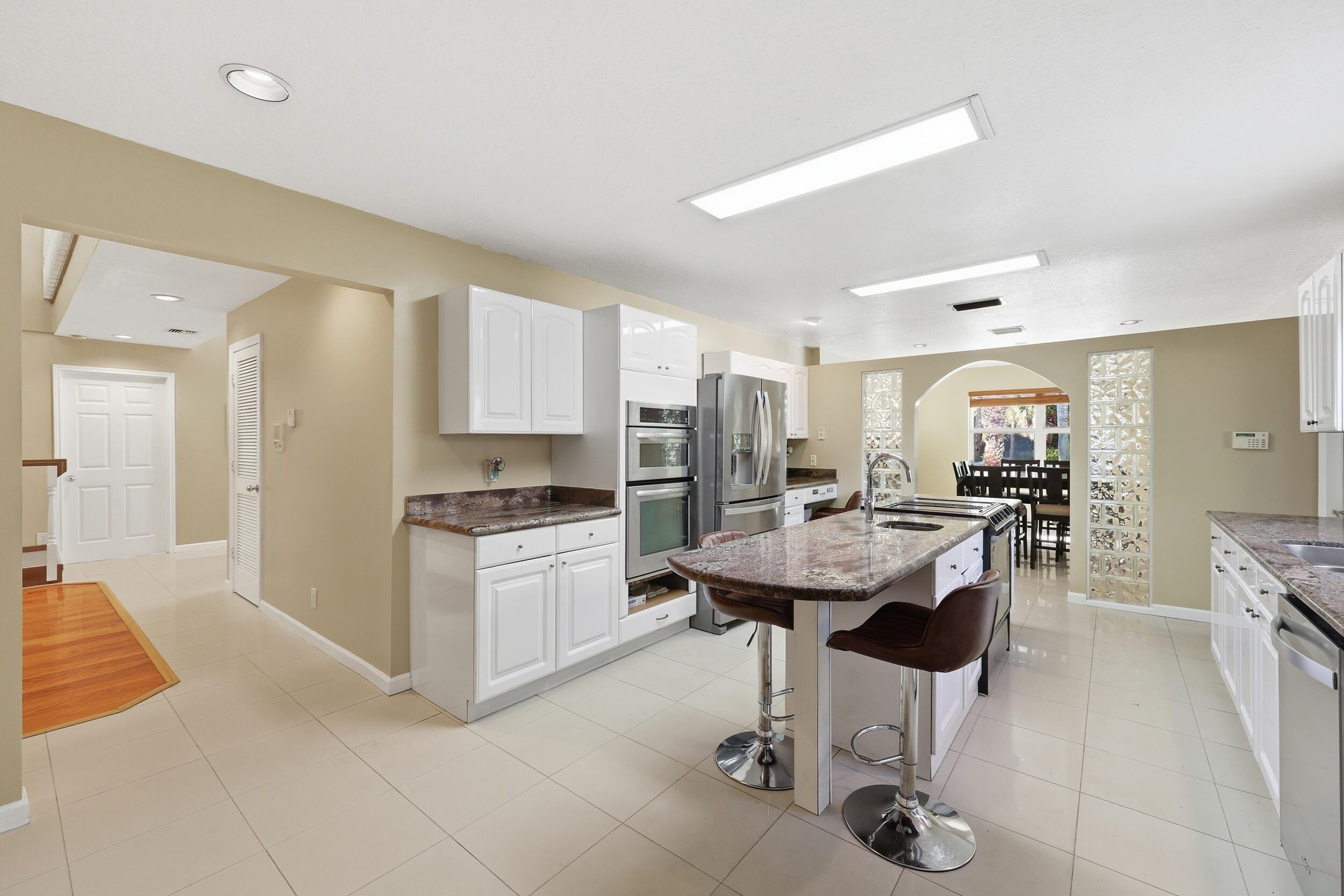 14410 64th Way N Property Photo 21