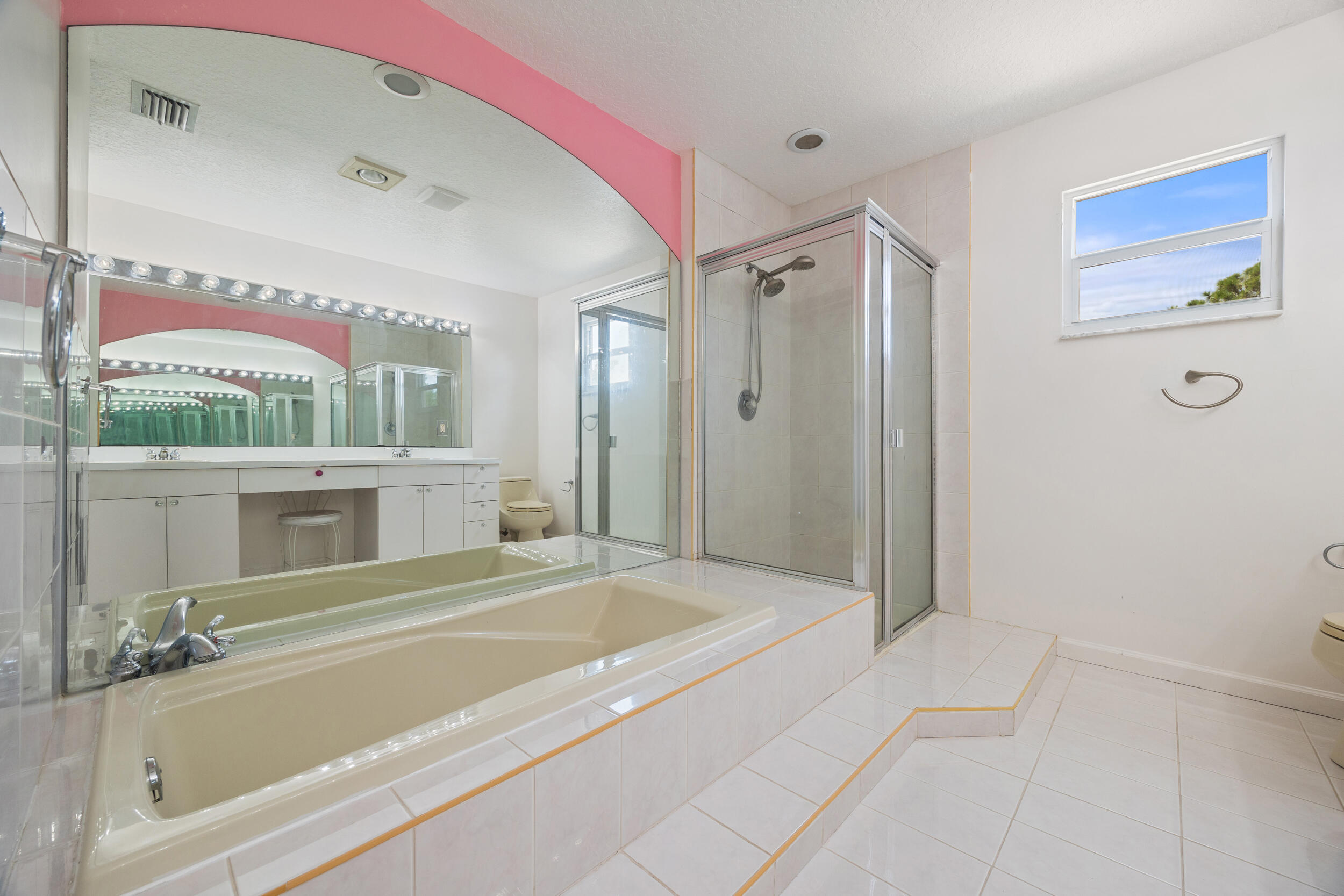 14410 64th Way N Property Photo 47