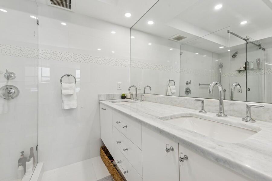 2200 S Ocean Boulevard 203 Property Photo 14