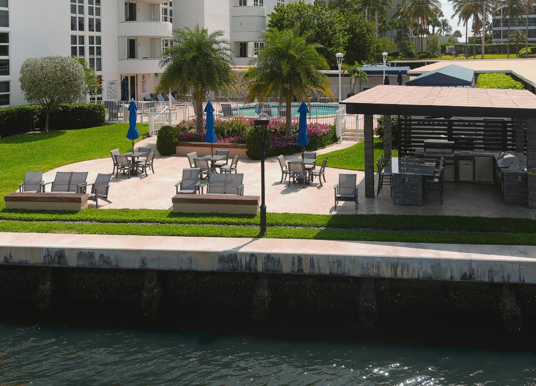 2200 S Ocean Boulevard 203 Property Photo 36