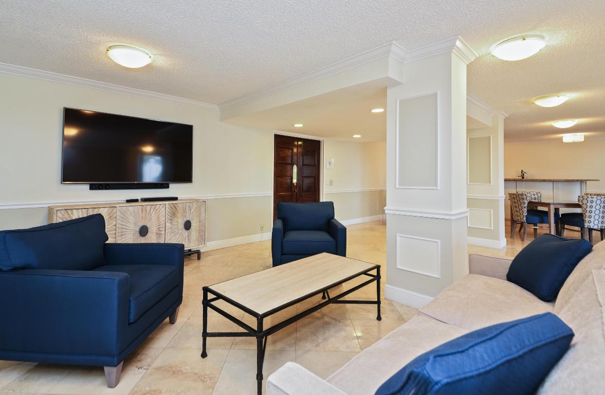 2200 S Ocean Boulevard 203 Property Photo 44
