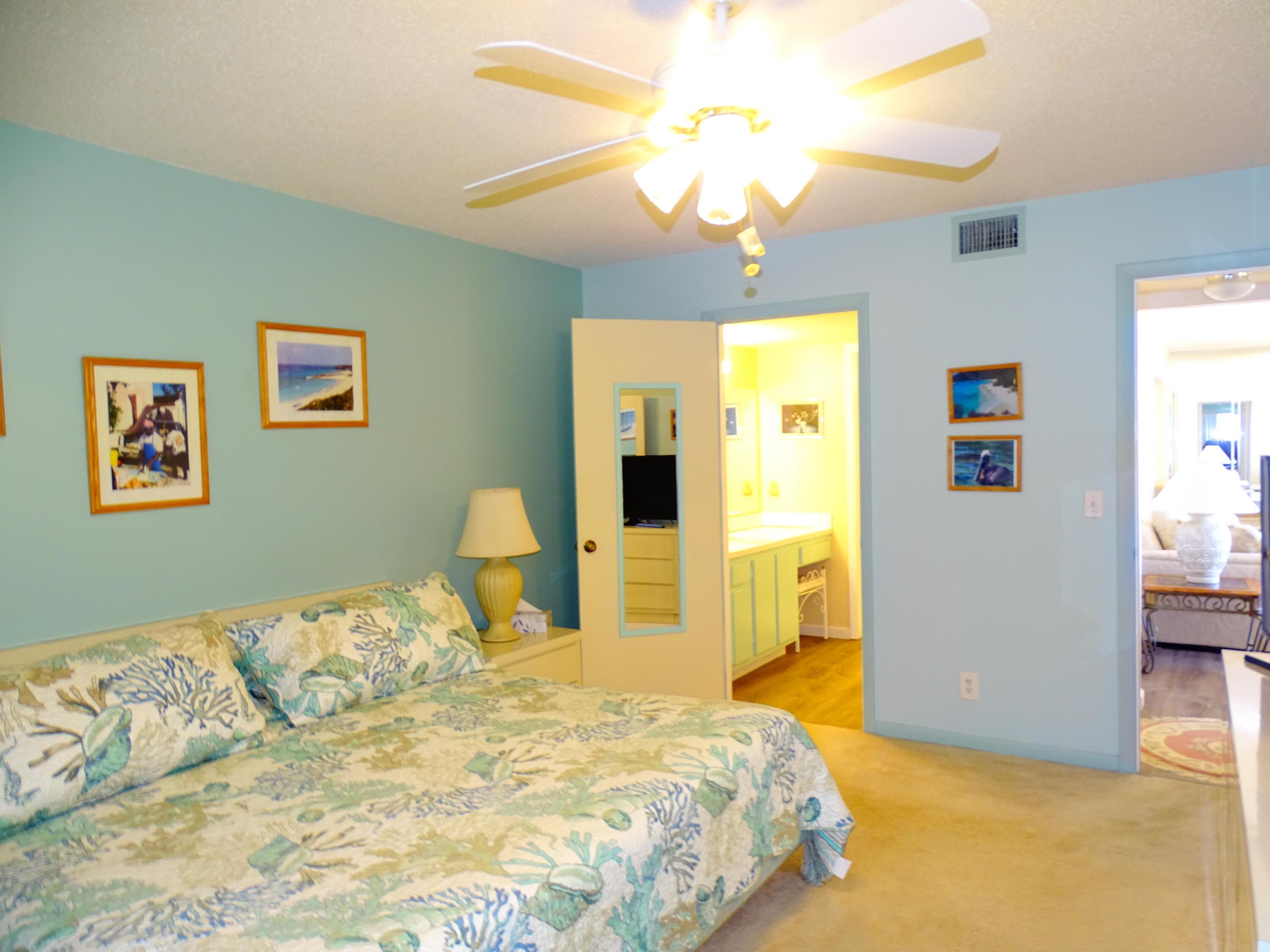 409 Pine Glen Lane A-2 Property Photo 12