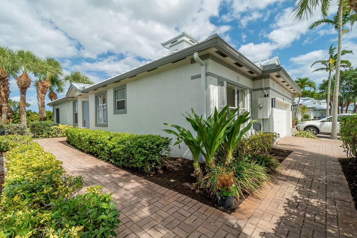 115 Coconut Key Lane Property Photo 2