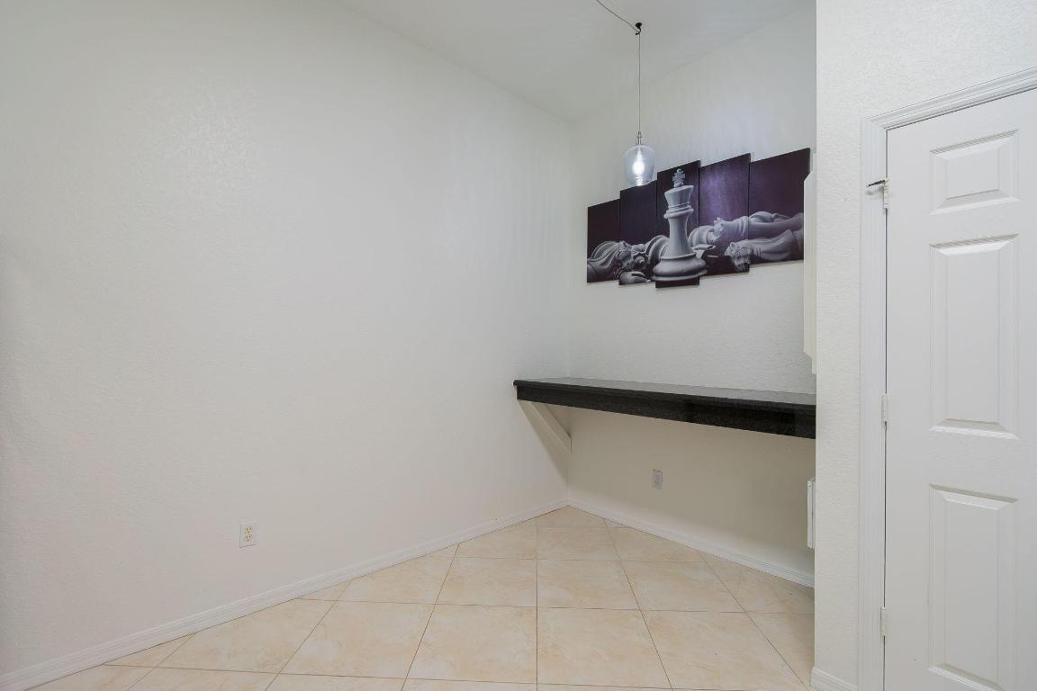 115 Coconut Key Lane Property Photo 9
