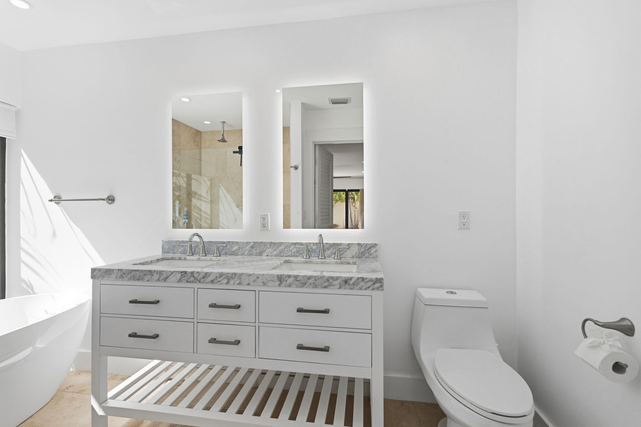 1484 Via Del Sol Property Photo 16