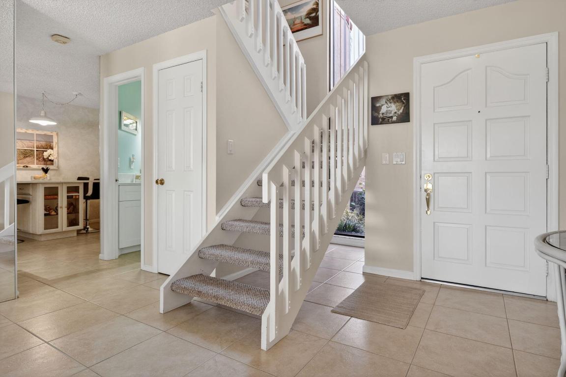 830 Windermere Way Property Photo 5