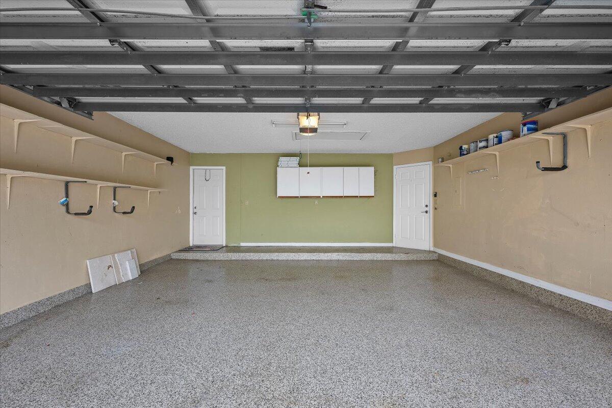 11 Dorchester Circle Property Photo 43