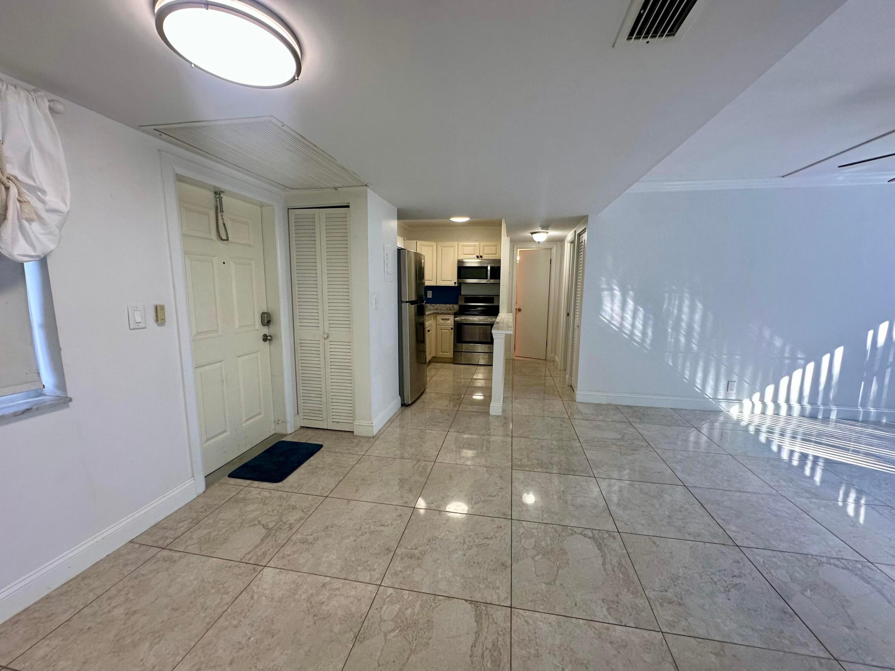 1810 New Palm Way 417 Property Photo 5