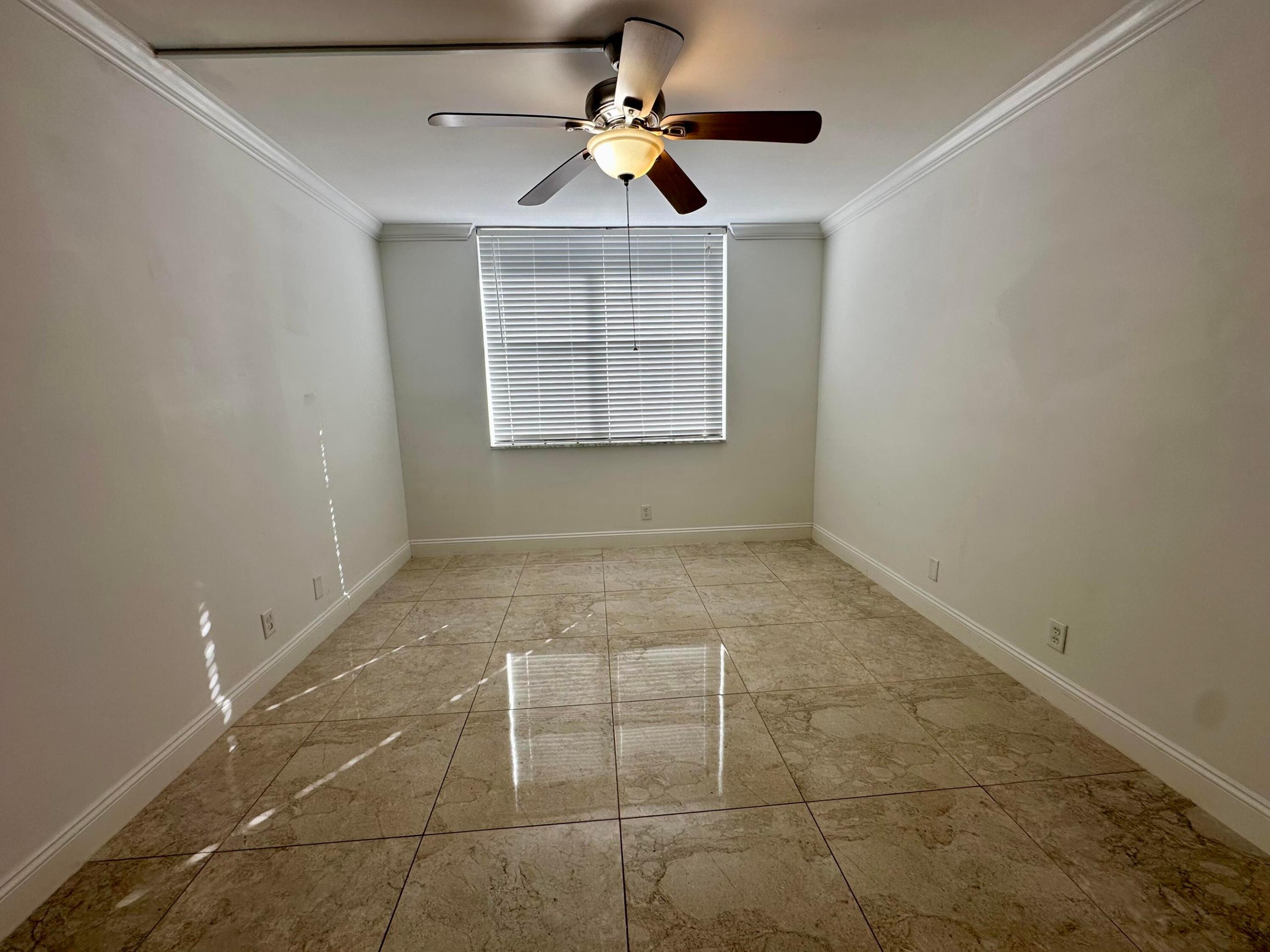 1810 New Palm Way 417 Property Photo 11