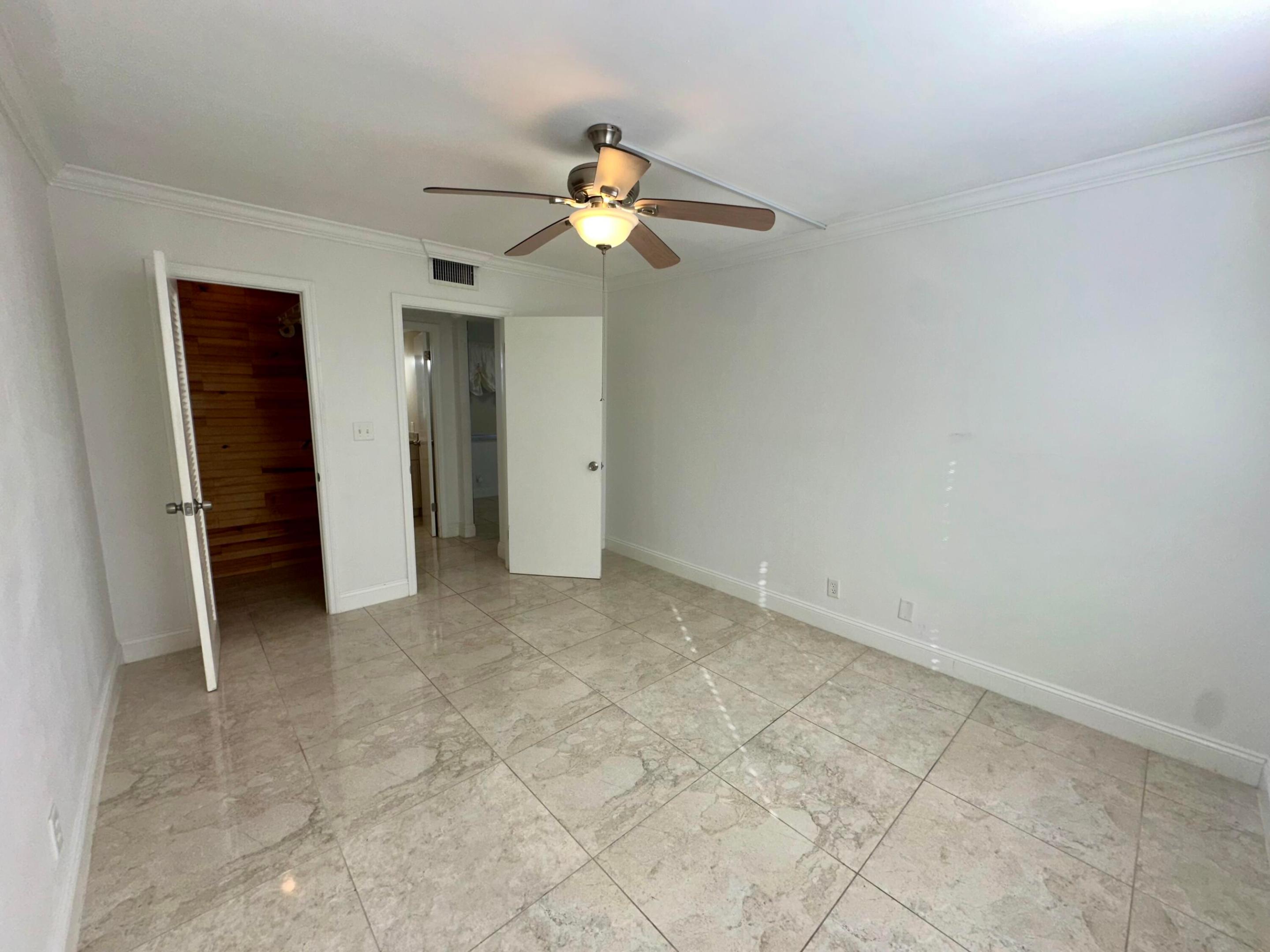 1810 New Palm Way 417 Property Photo 12
