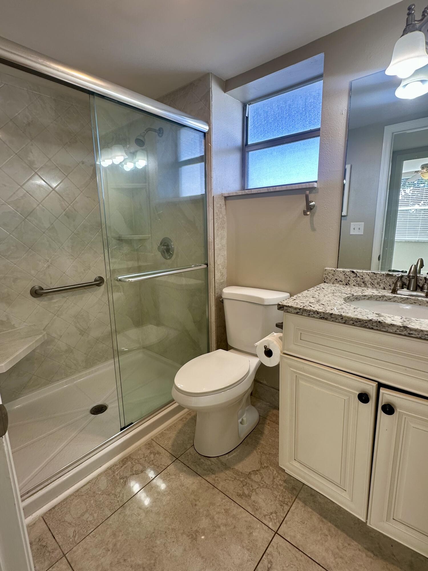 1810 New Palm Way 417 Property Photo 14