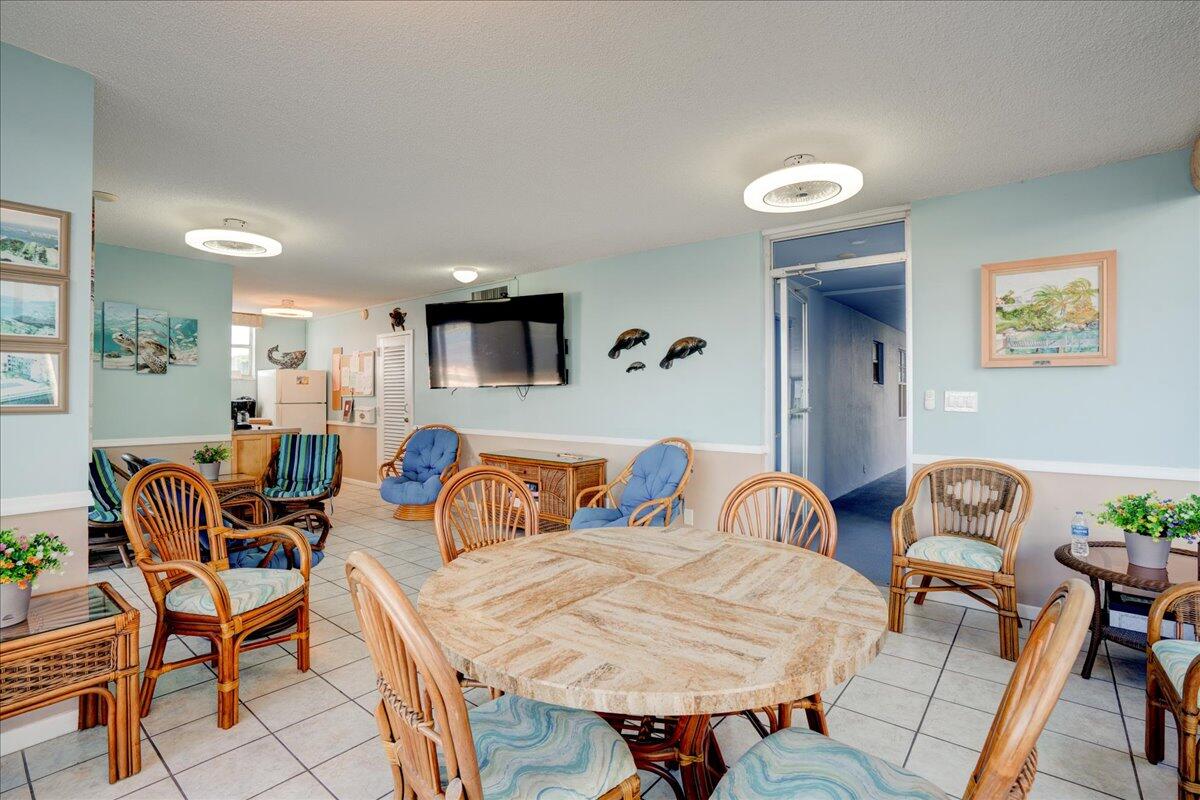 1810 New Palm Way 417 Property Photo 40