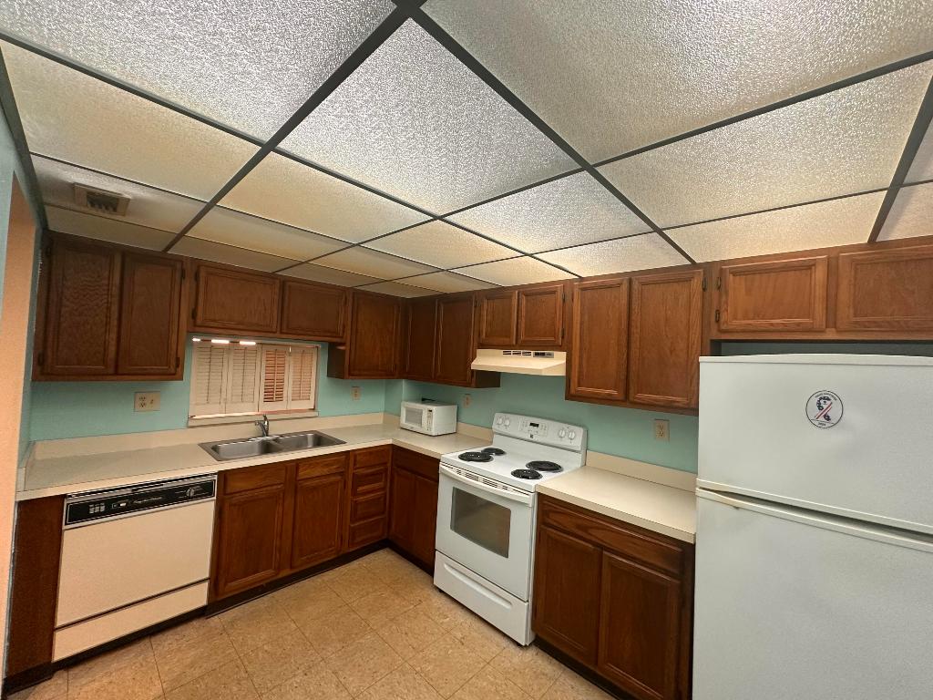 1100 Nw 87th Avenue 405 Property Photo 13