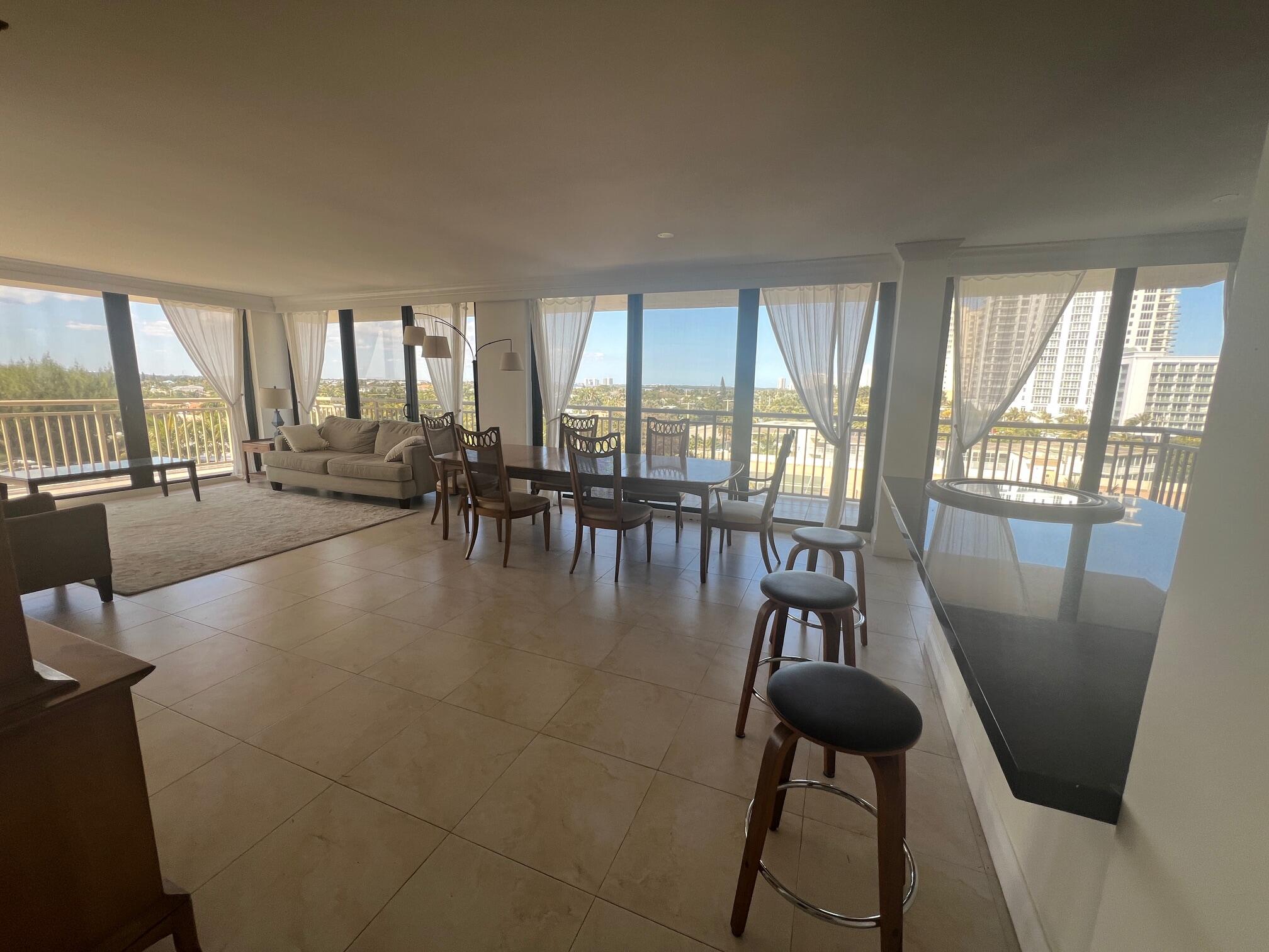 3400 N Ocean Drive 607 Property Photo 3