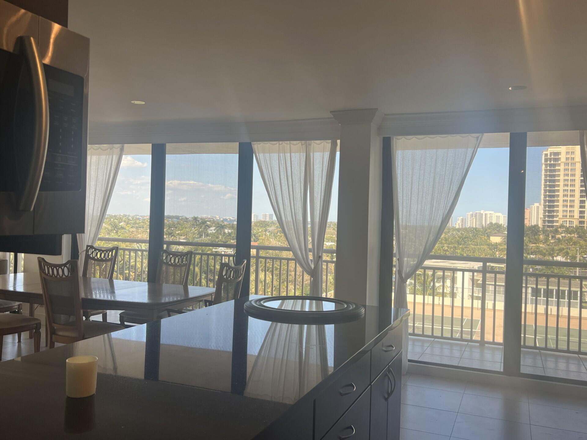3400 N Ocean Drive 607 Property Photo 10