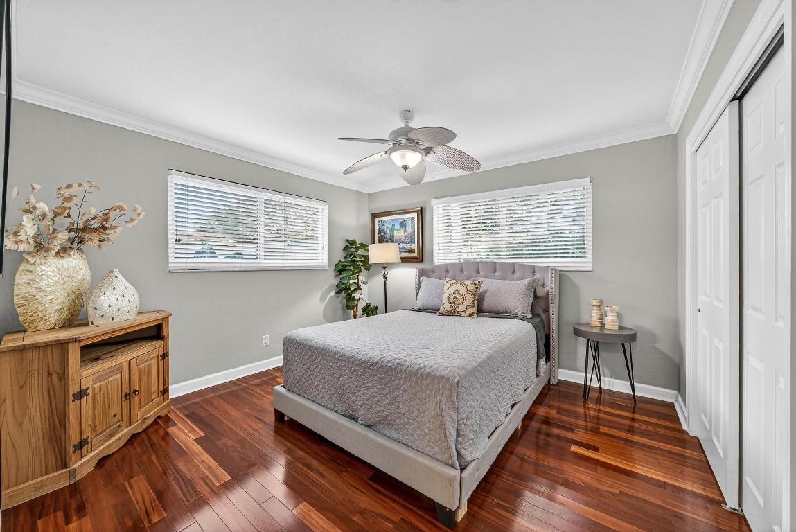 2081 Ne 25th Street Property Photo 23