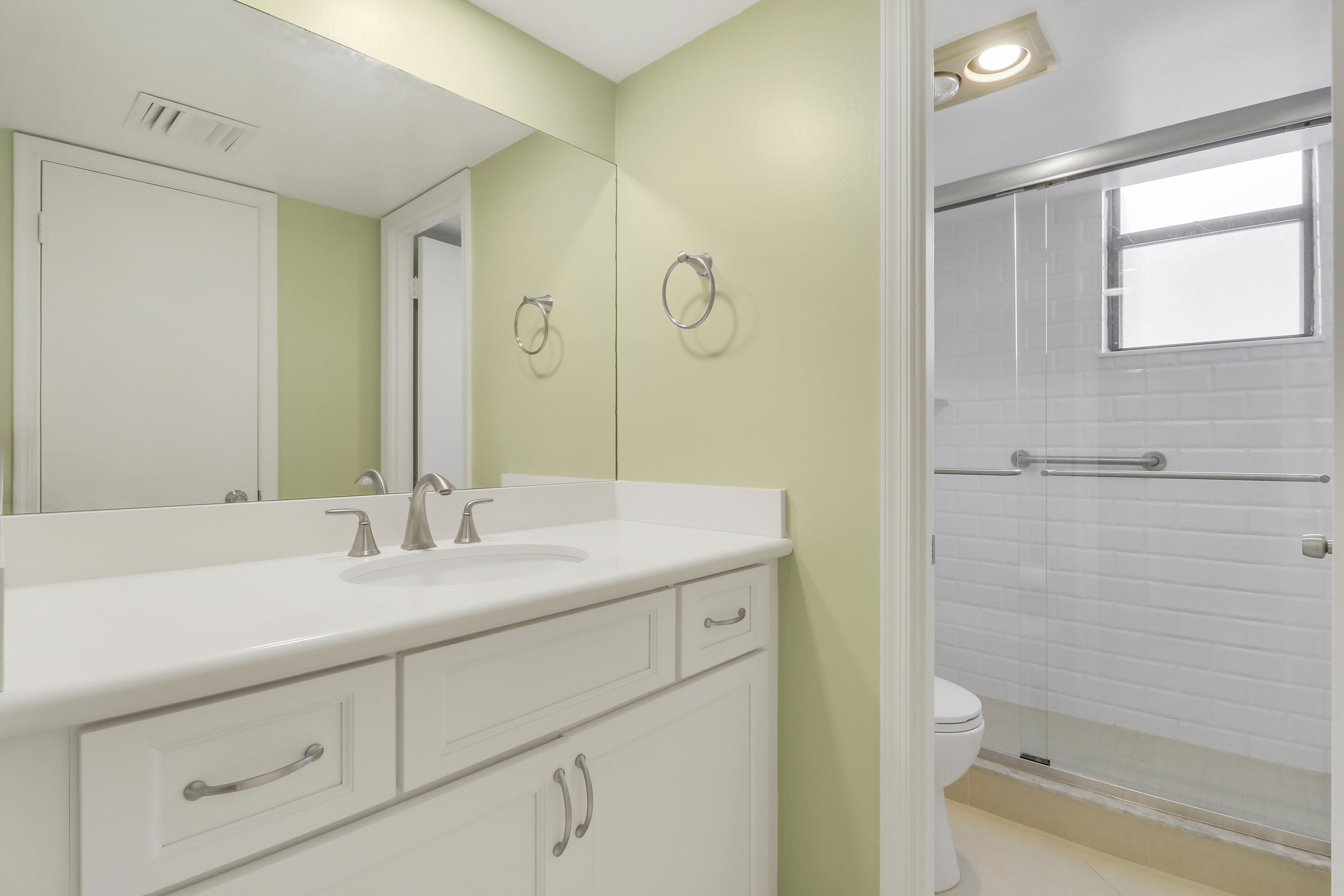 1748 Jupiter Cove Drive 417 Property Photo 8