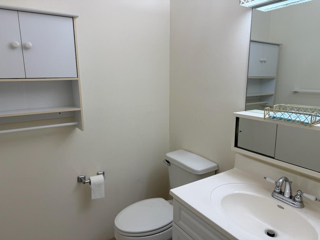 2600 Se Ocean Boulevard E5 Property Photo 9