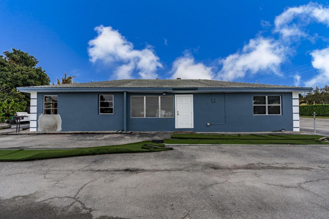 945 Miner Road Property Photo 8