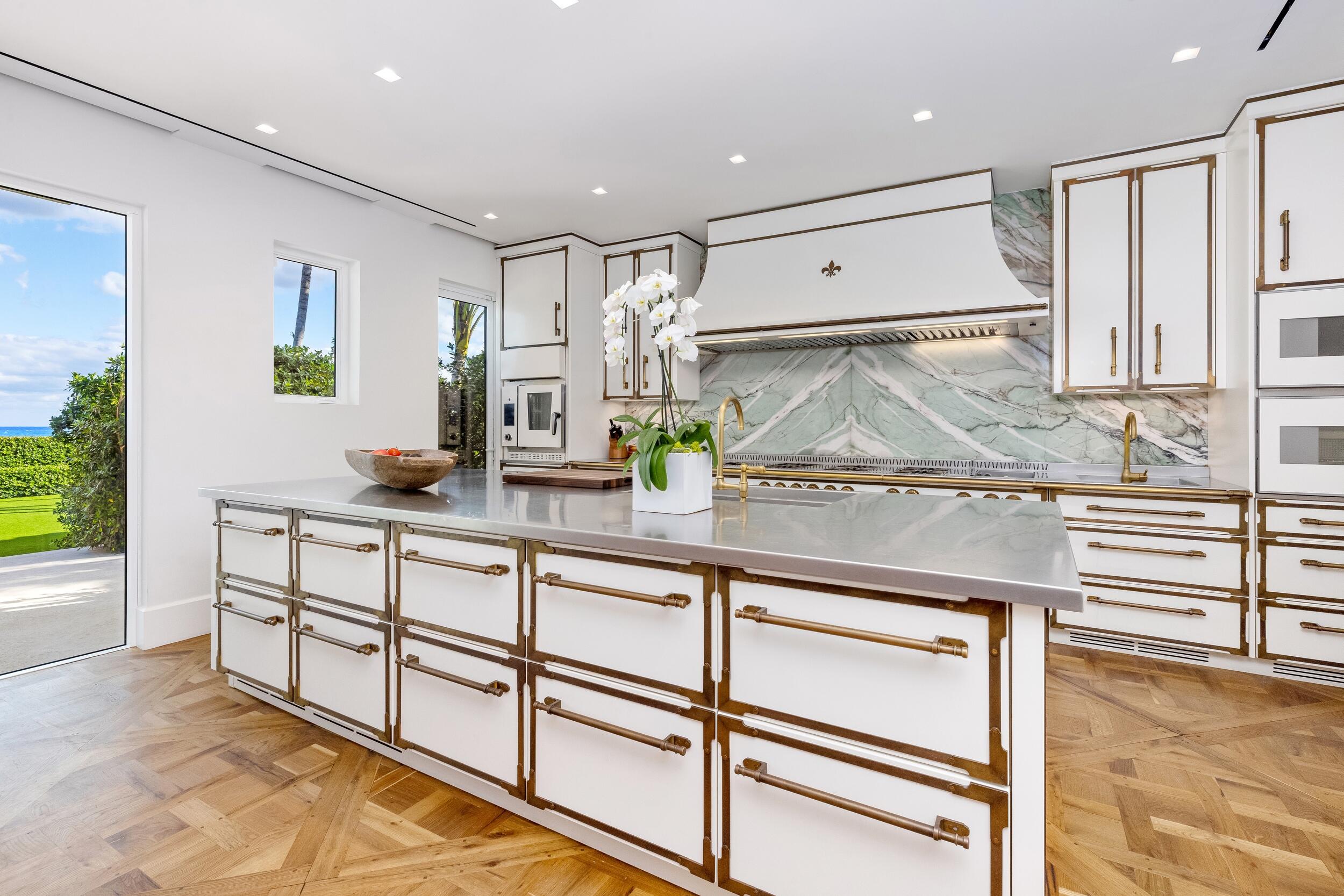680 S Ocean Boulevard Property Photo 18